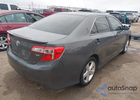 2013 Toyota Camry Se z USA, uszkodzony, nr VIN 4T1BF1FK7DU296862